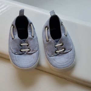 Gymboree boy's Boat Crib baby shoes